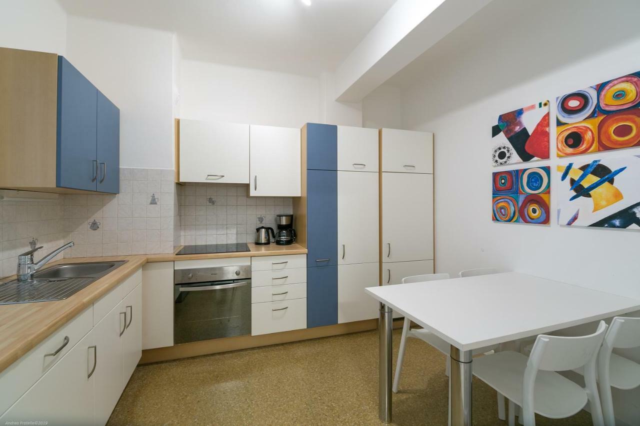 Apartment Duomo Bolzano Exteriör bild